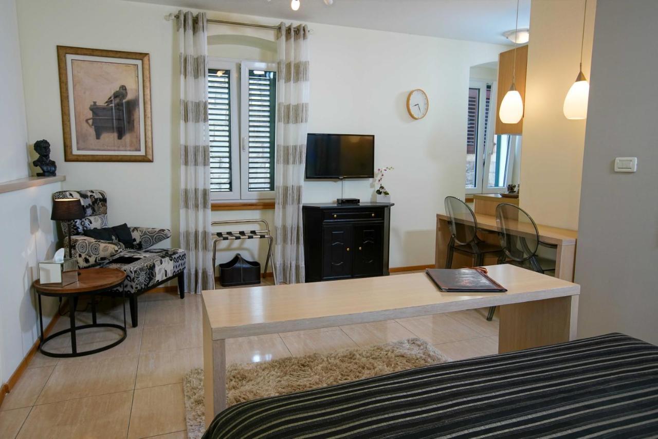 Boutique Guest Accommodation Zephyrus Split Eksteriør bilde